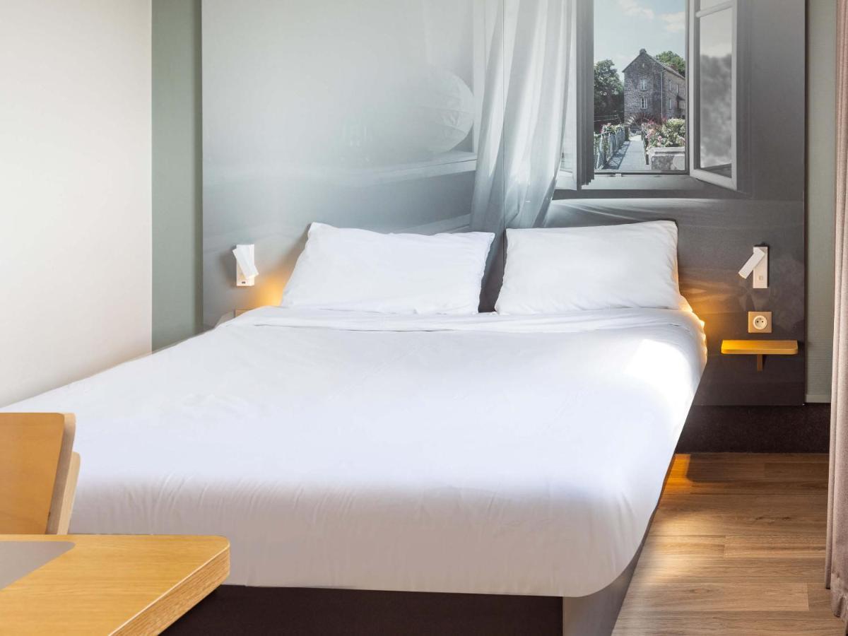 Ouest Villejean Hotel